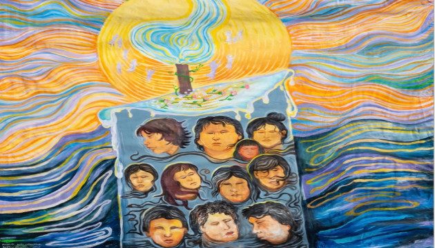 40th Day Mural located on South Memorial Park in Vancouver was created by workshop participants and finished in time for the Healing Colours Art Exhibit. It memorializes the 11 victims who lost their lives as a result of the Lapu-lapu tragedy.